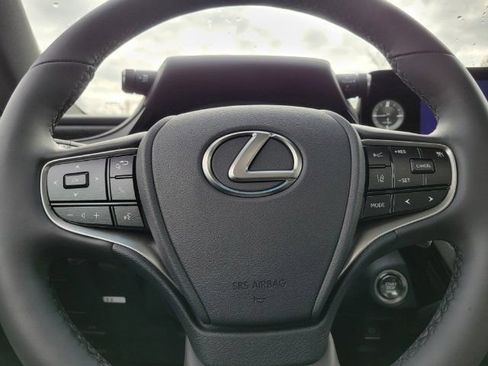 Used 2024 Lexus ES 350 w/ Premium Package FWD image 33