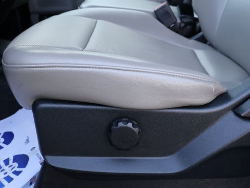 Used 2020 Ford F250 XL w/ Power Equipment Group image 43