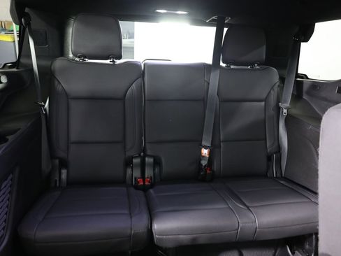 Used 2023 Chevrolet Tahoe Z71 w/ Z71 Off-Road Package AWD/4WD image 69