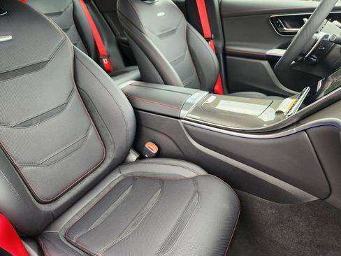 New 2026 Mercedes-Benz GLC 43 AMG 4MATIC image 17