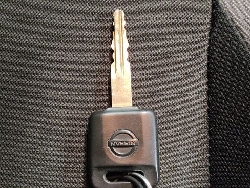 Used 2025 Nissan Versa S FWD image 32