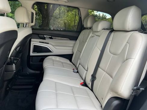 Used 2020 Kia Telluride EX FWD image 17