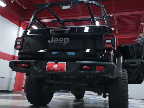 Used 2022 Jeep Gladiator Rubicon w/ LED Lighting Group AWD/4WD image 29