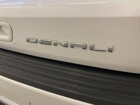 Used 2023 GMC Yukon XL Denali w/ LPO, Floor Liner Package AWD/4WD image 36