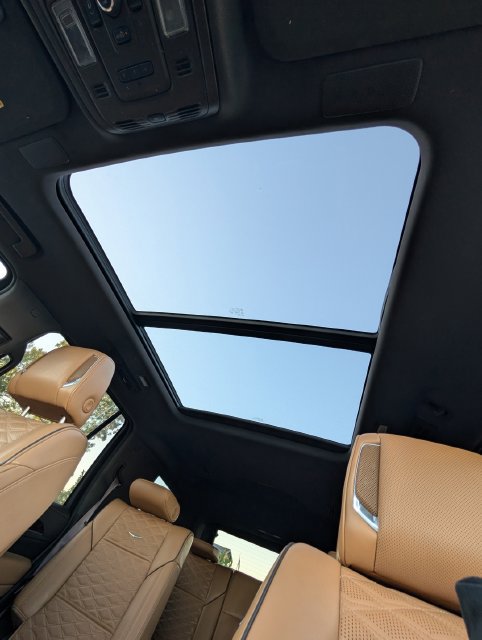Used 2024 Cadillac Escalade Sport w/ Touring Package AWD/4WD image 19