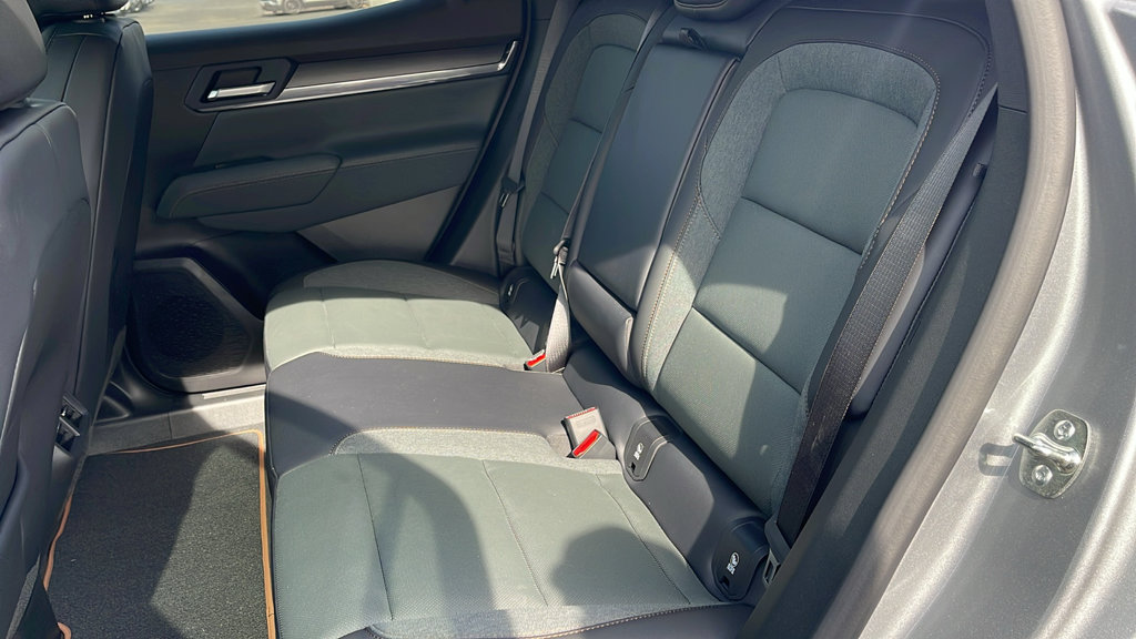 New 2027 GMC Terrain AT4 w/ Convenience Package III AWD/4WD image 15
