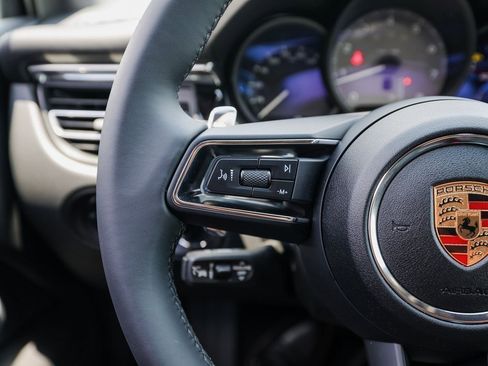 New 2025 Porsche Macan S image 17
