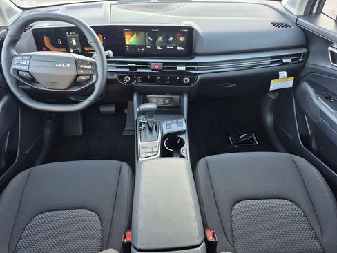 New 2026 Kia Sportage LX AWD/4WD image 13