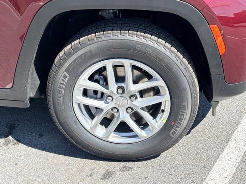 New 2026 Jeep Grand Cherokee Laredo X AWD/4WD image 11