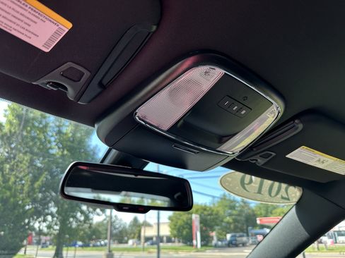Used 2019 Dodge Charger Scat Pack RWD image 36