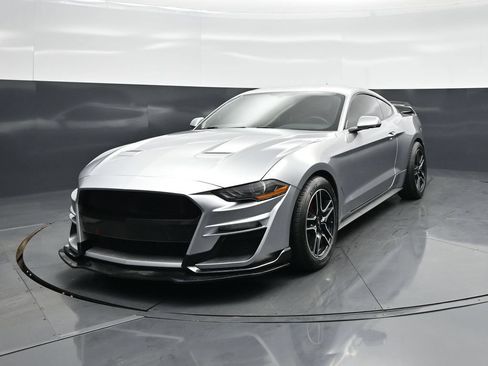 Used 2020 Ford Mustang Coupe RWD image 47