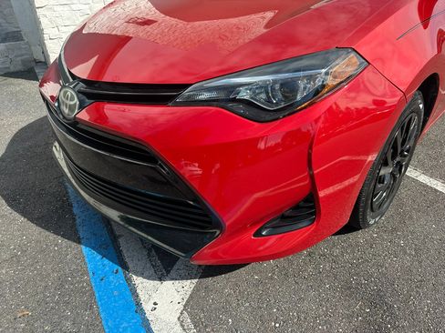 Used 2018 Toyota Corolla LE image 7