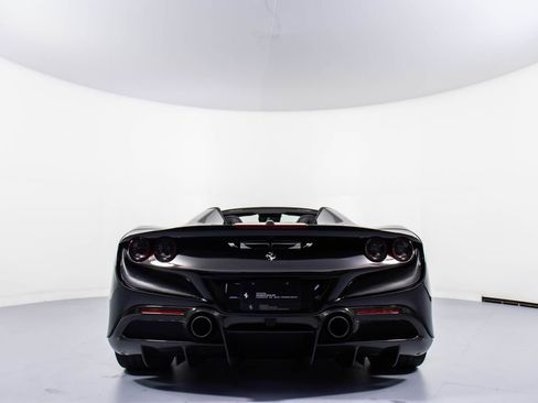 Certified 2022 Ferrari F8 Tributo image 22