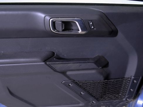 Used 2025 Ford Bronco Badlands AWD/4WD image 15