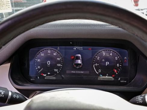 Used 2020 Land Rover Defender 110 S image 13