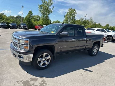 Used 2014 Chevrolet Silverado 1500 LT w/ LT Convenience Package AWD/4WD image 15