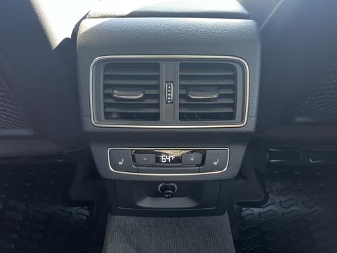 Used 2018 Audi Q5 2.0T Premium Plus w/ Premium Plus Package image 26