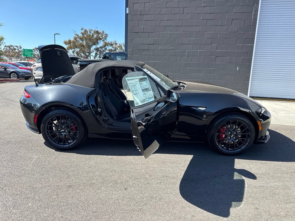 New 2026 MAZDA MX-5 Miata Club w/ Brembo/BBS/Recaro Package RWD image 28