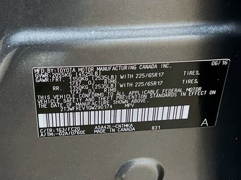 Used 2016 Toyota RAV4 XLE FWD image 31