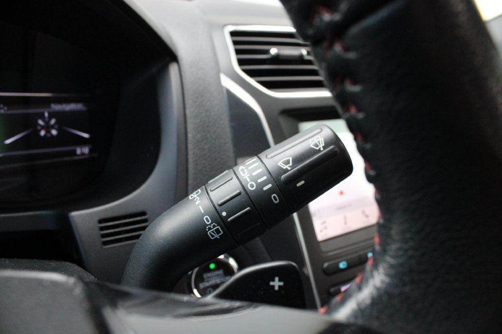 Used 2019 Ford Explorer Sport w/ Equipment Group 401A AWD/4WD image 15