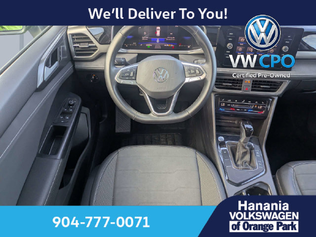 Certified 2025 Volkswagen Taos SE FWD image 16