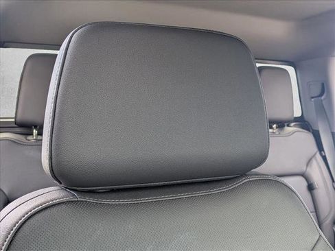 Used 2024 GMC Sierra 1500 SLT w/ SLT Premium Package image 14