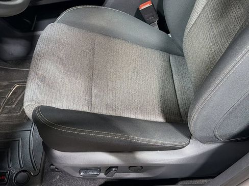 Used 2021 Nissan Rogue SV AWD/4WD image 20