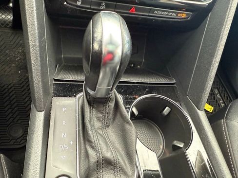 Used 2019 Volkswagen Atlas SEL image 25