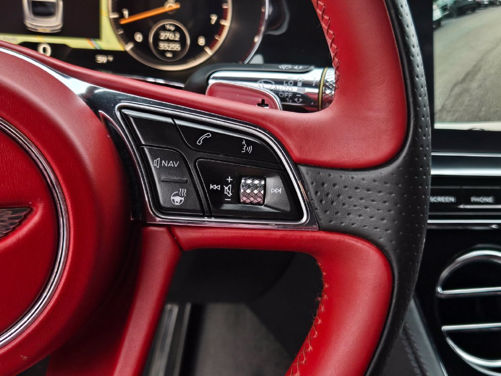 Used 2020 Bentley Continental GT AWD/4WD image 26
