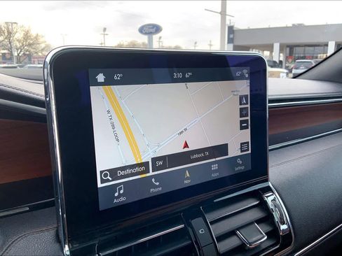 Used 2018 Lincoln Navigator L Reserve w/ Technology Package image 35