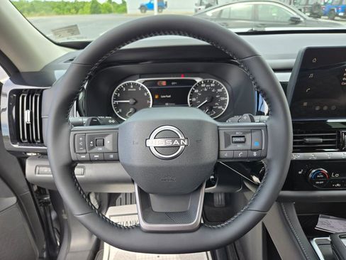 New 2026 Nissan Pathfinder SV FWD image 9