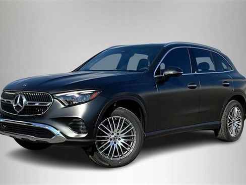 New 2026 Mercedes-Benz GLC 300 image 2