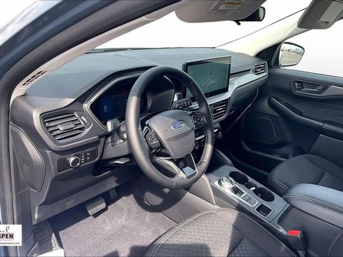 New 2026 Ford Escape Active w/ Tech Pack #1 FWD image 6