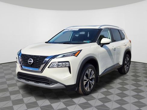 Certified 2023 Nissan Rogue SV w/ SV Premium B Package AWD/4WD image 2