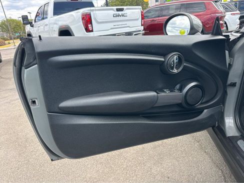 Used 2019 MINI Cooper 2-Door Hardtop FWD image 14