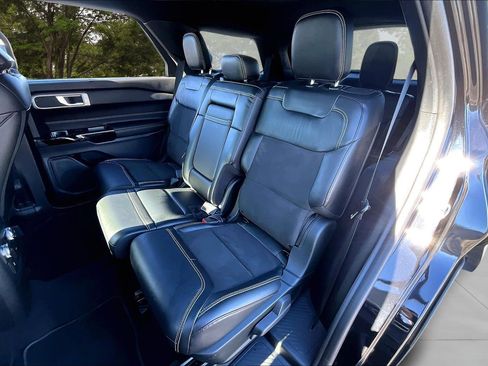 Used 2022 Ford Explorer ST w/ ST Street Pack image 24