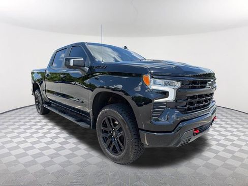 Used 2026 Chevrolet Silverado 1500 LT Trail Boss w/ Safety Package AWD/4WD image 3