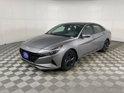 Used 2023 Hyundai Elantra SEL w/ Cargo Package