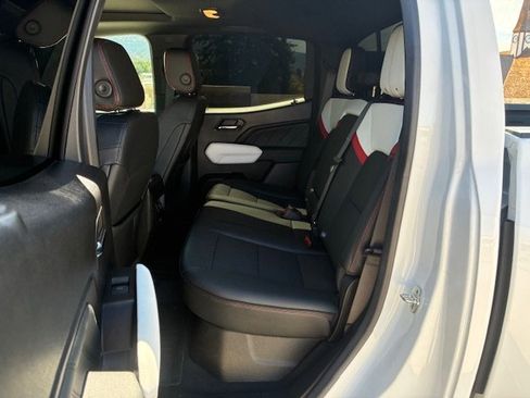 Used 2024 GMC Canyon AT4X image 19