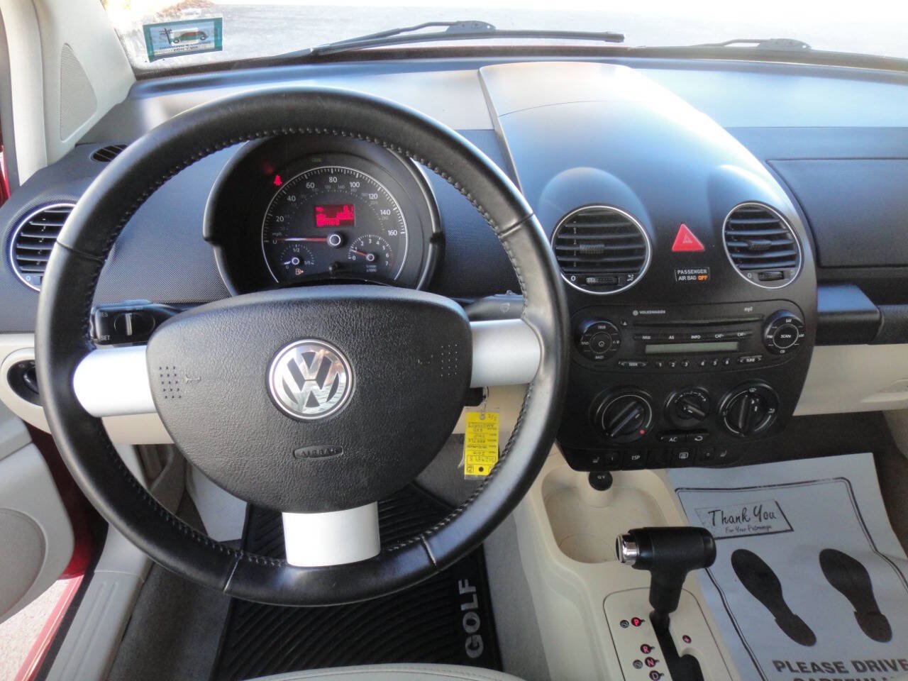 Used 2010 Volkswagen Beetle Red Rock FWD image 13