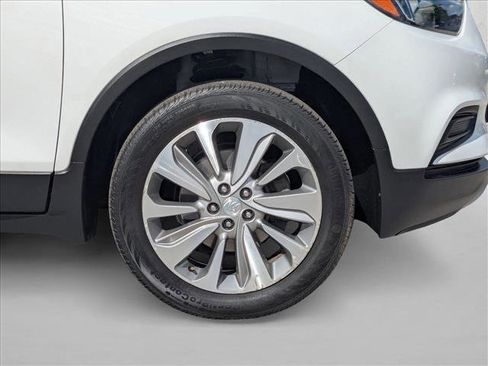 Used 2020 Buick Encore Preferred w/ Safety Package AWD/4WD image 22