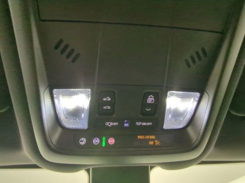 Used 2023 Chevrolet Equinox RS w/ RS Leather Package FWD image 26