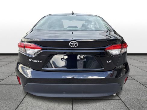 Used 2024 Toyota Corolla LE FWD image 4
