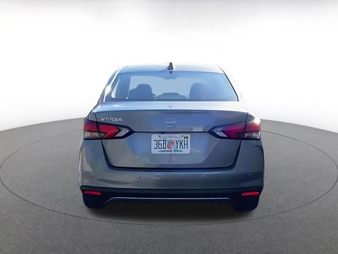 Used 2025 Nissan Versa SV image 12