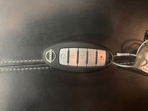 Used 2025 Nissan Altima 2.5 SV image 25