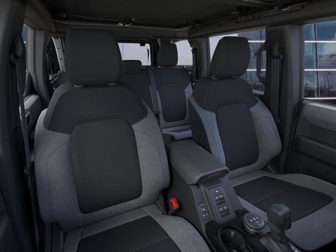 New 2026 Ford Bronco Big Bend AWD/4WD image 12