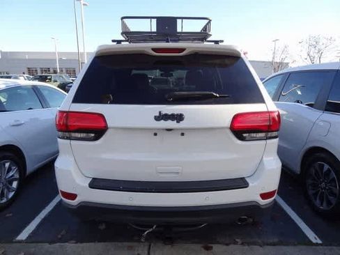 Used 2018 Jeep Grand Cherokee Limited image 5