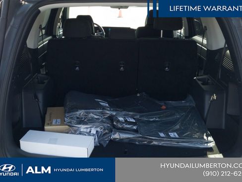 New 2026 Hyundai Santa Fe SE image 9