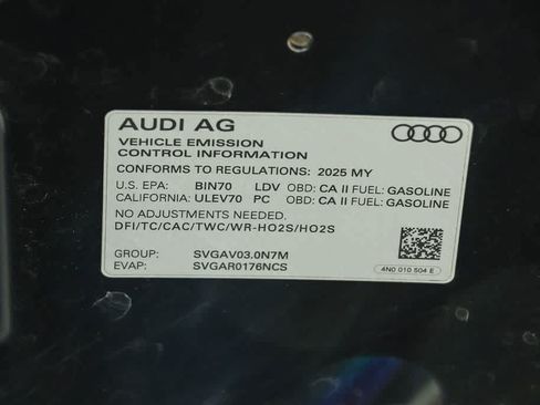 Used 2025 Audi A8 L 3.0T w/ Executive Package AWD/4WD image 27
