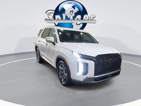 Used 2025 Hyundai Palisade SEL image 2